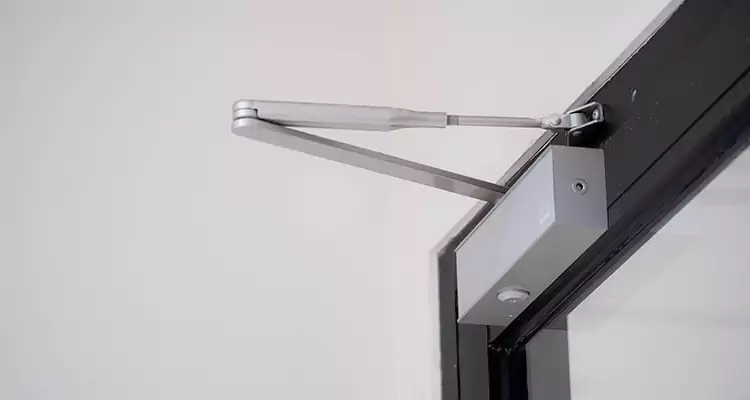 Screen Door Closer Repair in Lealman, FL