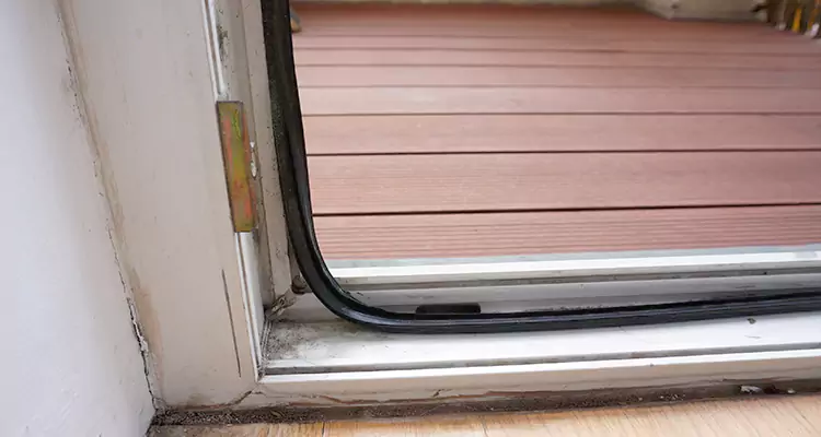 Patio Door Weatherproofing Installation in Lealman, FL
