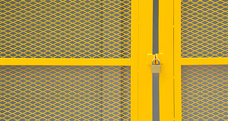 Exterior Sliding Screen Door Replacement in Lealman, FL