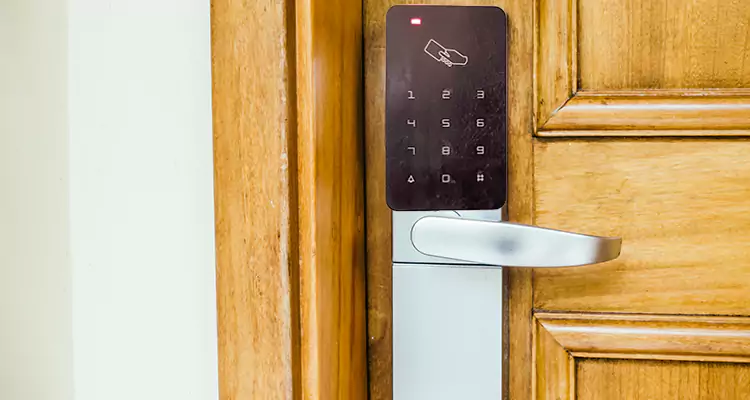 Keyless Hotel Door Locks Repair in Lealman, FL