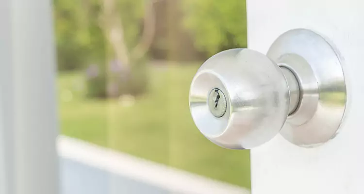 Patio Door Mechanism Jammed in Lealman, FL