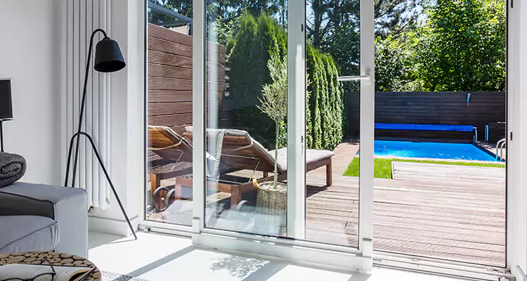 Fixing A Sliding Screen Door Roller in Lealman, FL